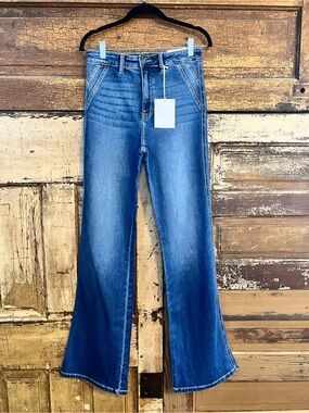 KanCan NWT High Rise Flare Jeans Vintage Wash Stretch Denim